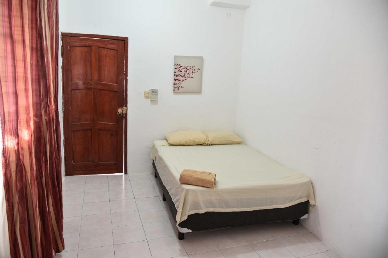 Hotel La Famiglia à Isla Mujeres Extérieur photo