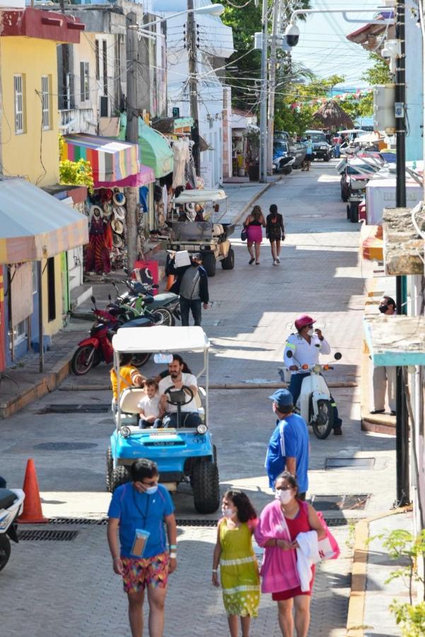 Hotel La Famiglia à Isla Mujeres Extérieur photo